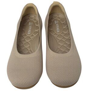 VIVAIA Claire Walker Womens Ballet Flats Beige Size 8.5 Comfort Shoes